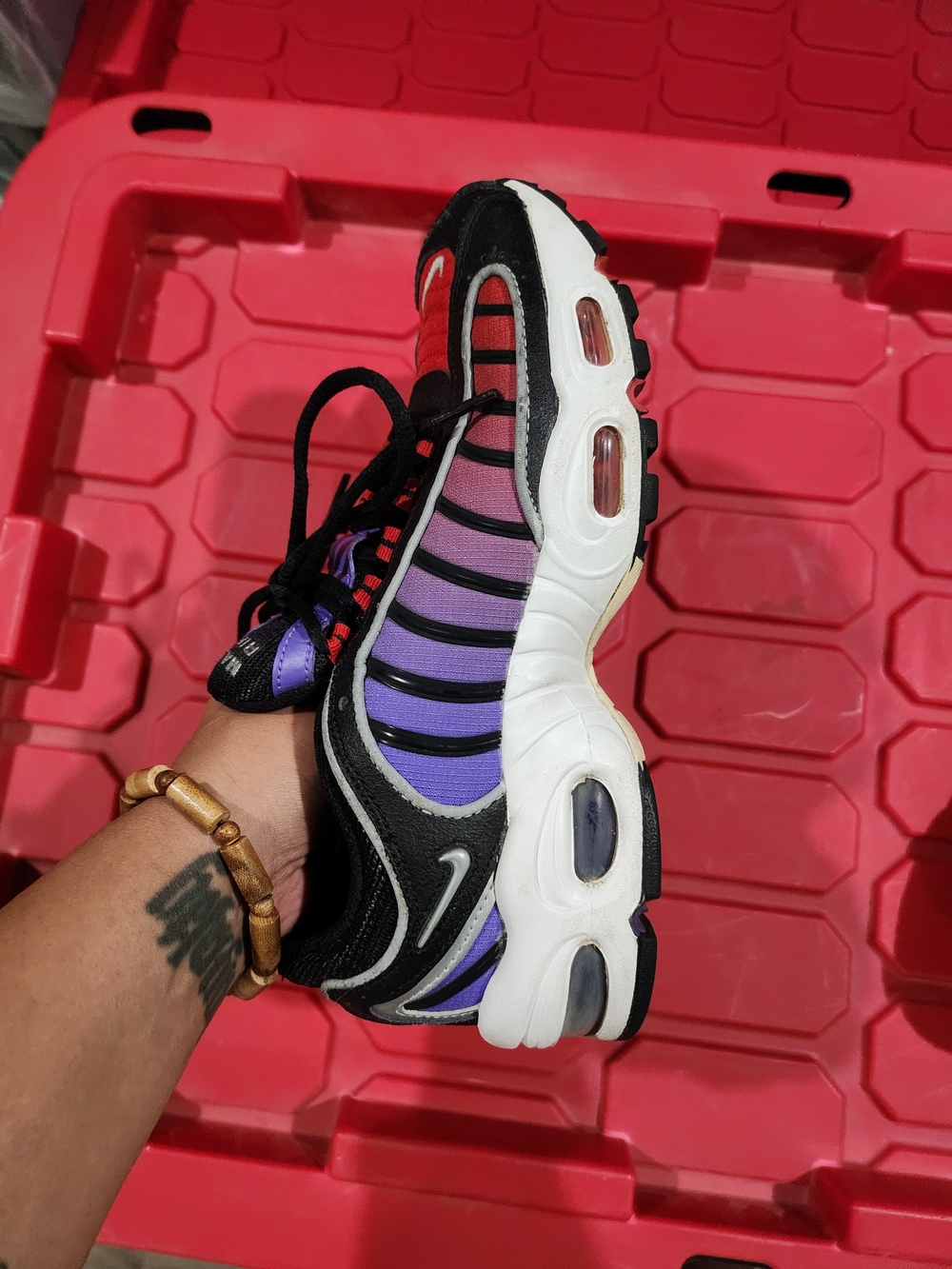 NIKE AIR MAX TAILWIND IV WOMEN SIZE 7.5 RUNNING COMFORTABLE NEW RARE